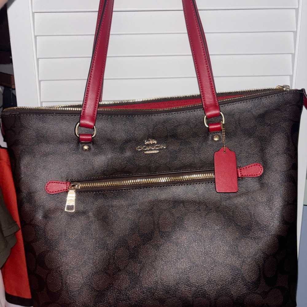 Coach Brown and Red Women's Bag